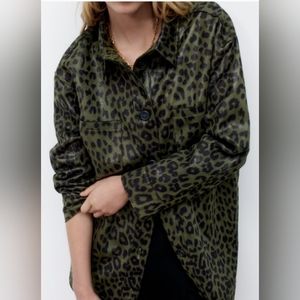 ZARA TEXTURED FINISH OLIVE ANIMAL PRINT OVERSIZE SHACKET M USA (NWT)